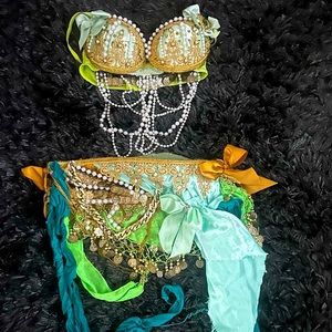 Custom Handmade Belly Dancer 2 pc Festival Outfit Costume | Green & Gold